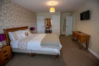 A bedroom at Castle View Lodge