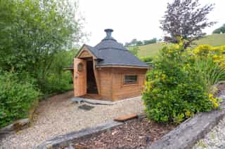 The wood-fired grill hut at Castle View Lodge