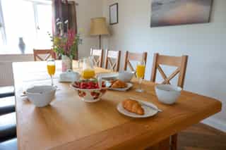 Breakfast at Castle View Lodge